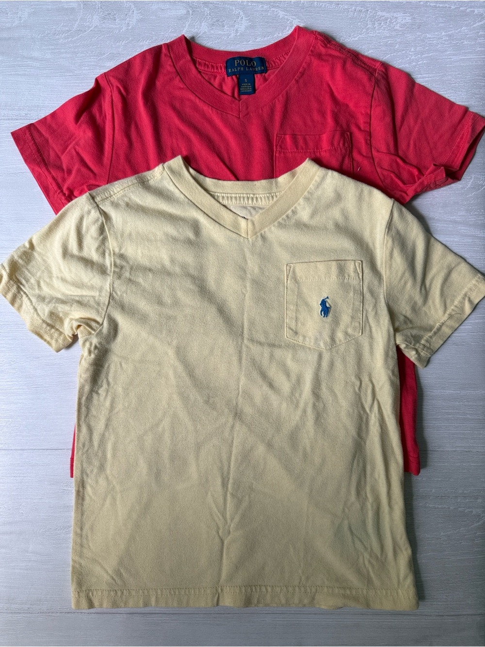 Set of 2 v-neck polo tees